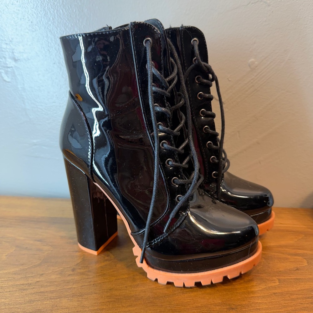 Black Patent Lace Up Ankle Boots Orange Lug Sole Chunky Heel Size 7